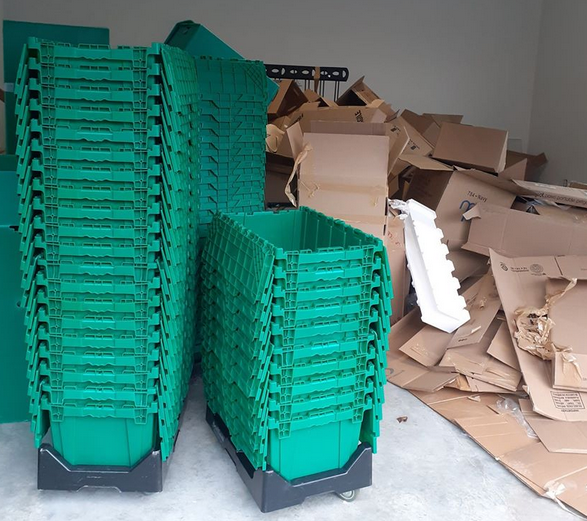 What Are Plastic Moving Bins and Are They Better than Cardboard